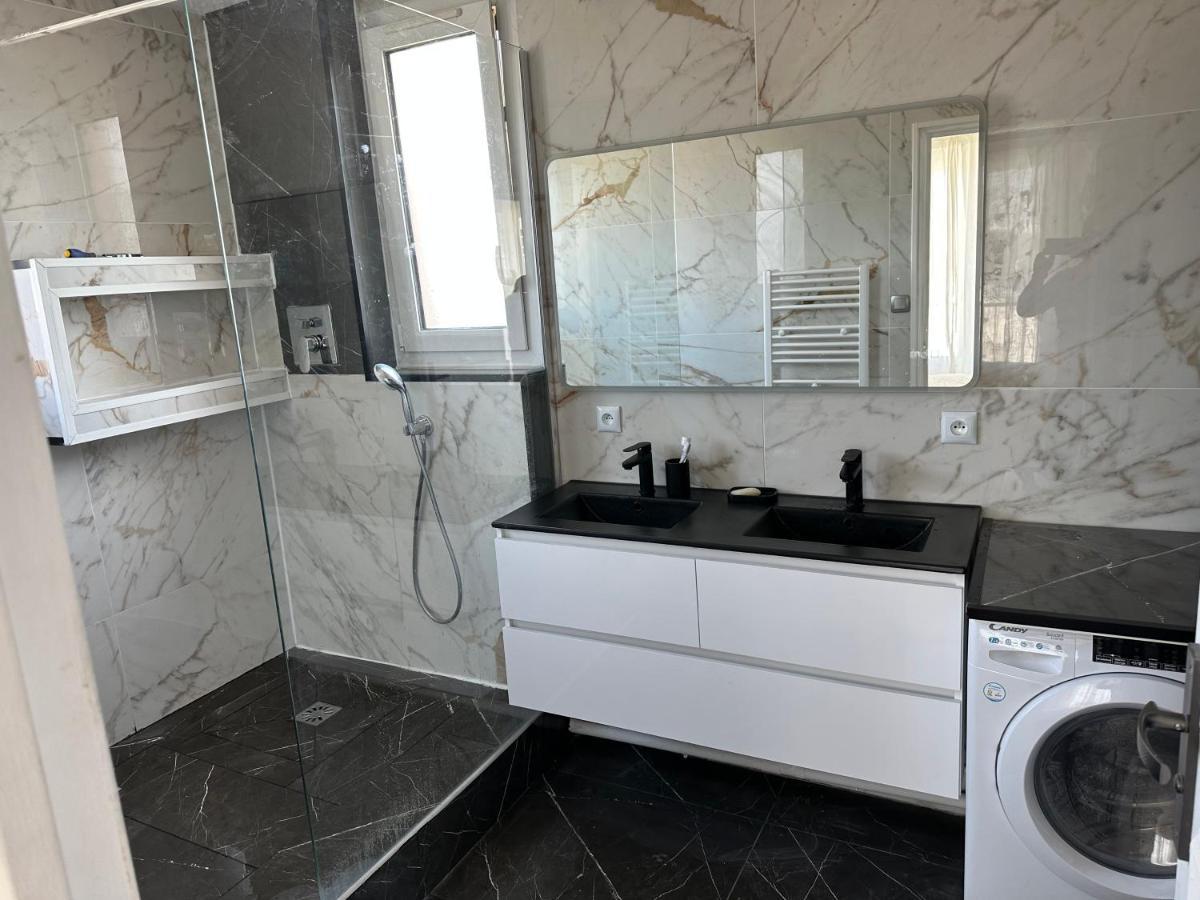 Appartement De Charme Sur Les Toits De Boulogne ! Kültér fotó