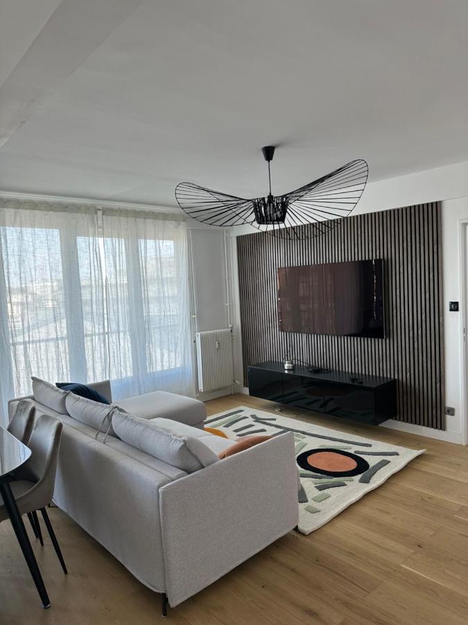 Appartement De Charme Sur Les Toits De Boulogne ! Kültér fotó