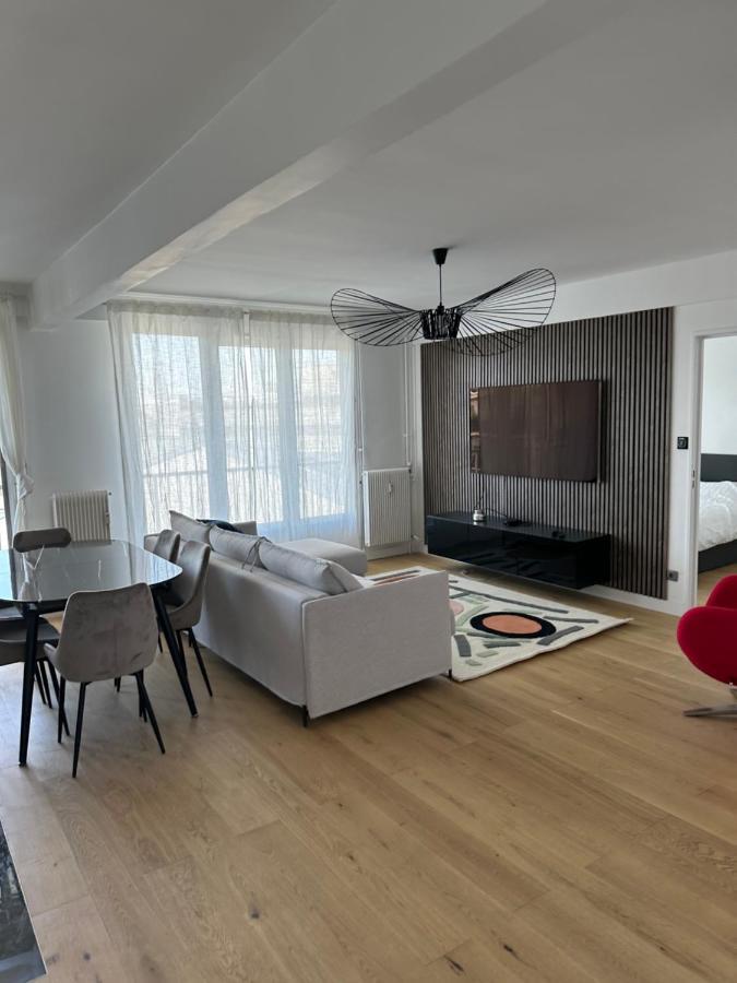 Appartement De Charme Sur Les Toits De Boulogne ! Kültér fotó
